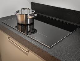 Inductiekookplaat aansluiting elektricien Rijnsburg MDK Elektro Inductiekookplaat aansluiten Rijnsburg elektricien MDK Elektro